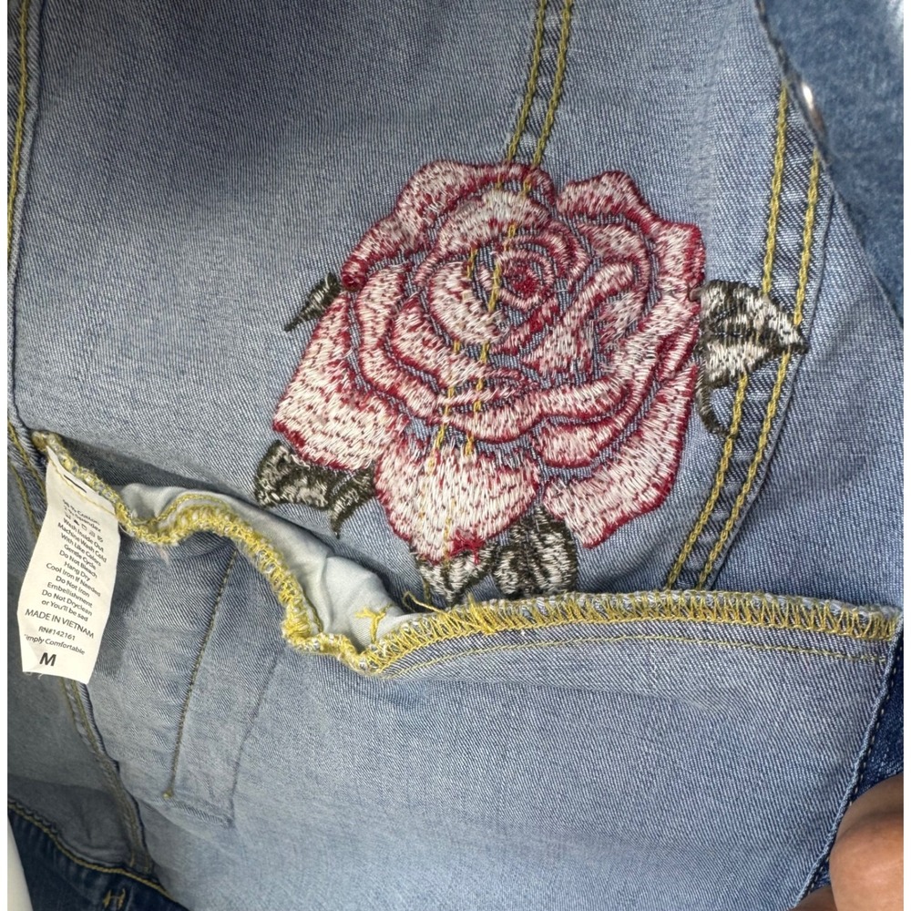 LuLaRoe Denim Jacket Womens M Blue Red Rose Floral Embroidered Stretch Jean Coat - Picture 5 of 10